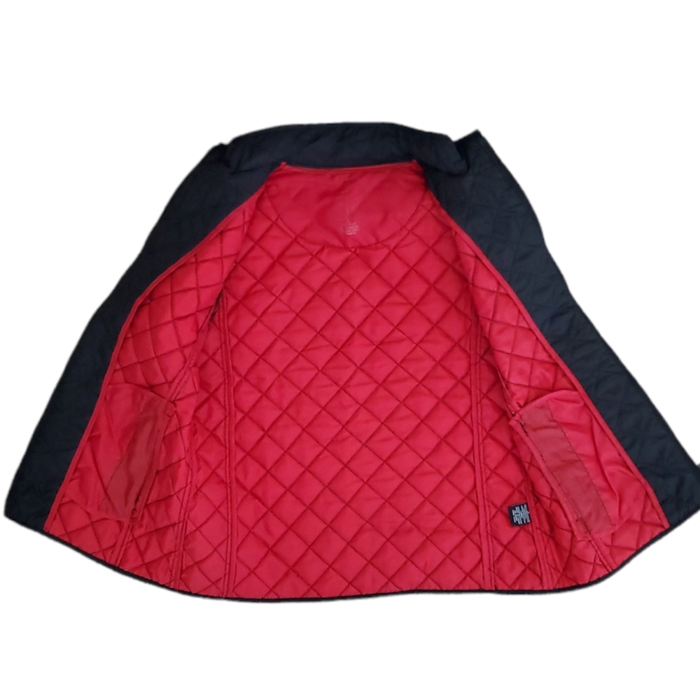 Relativity • Quilted Vest - Picture 3 of 8